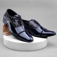 New formal shoes