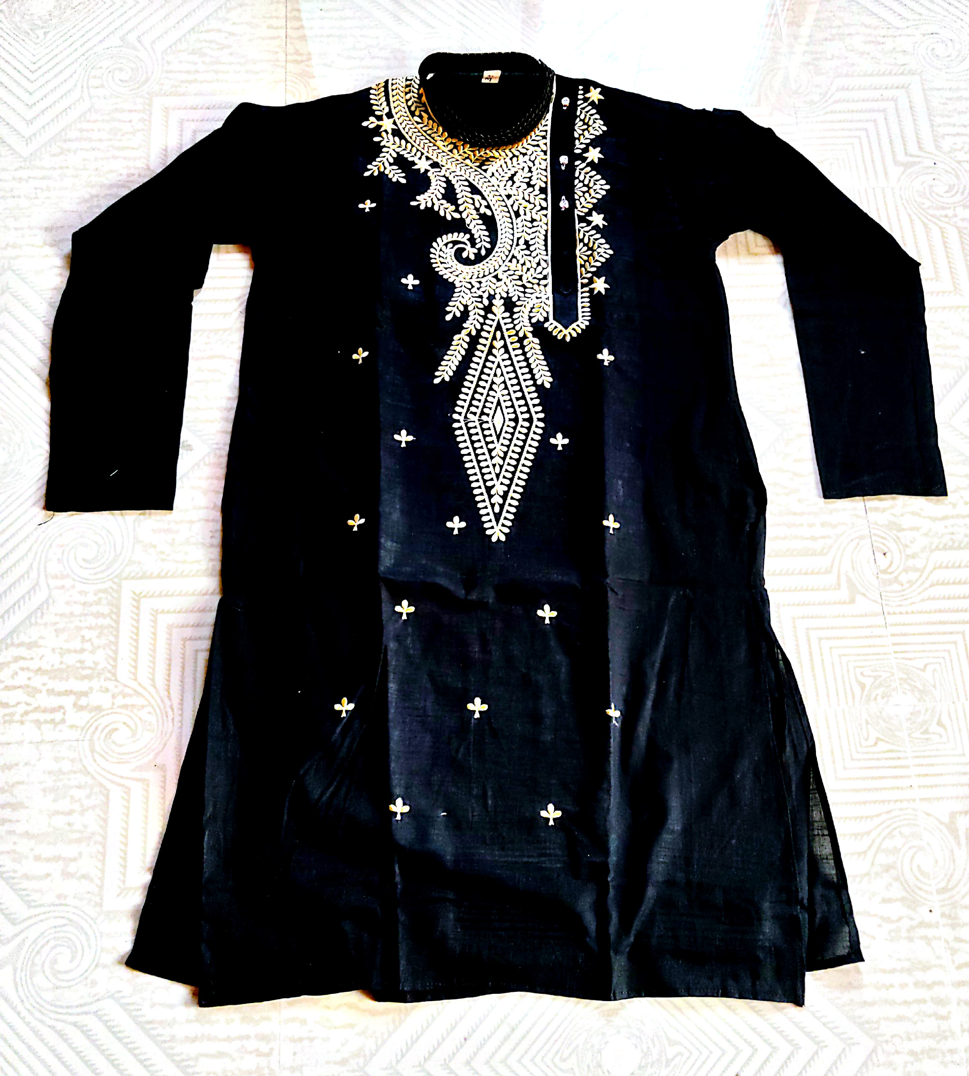 Elegant Black Embroidered Cotton Kurta
